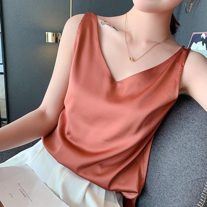 Blanca Top | Lady V-neck Satin Ærmeøs Top